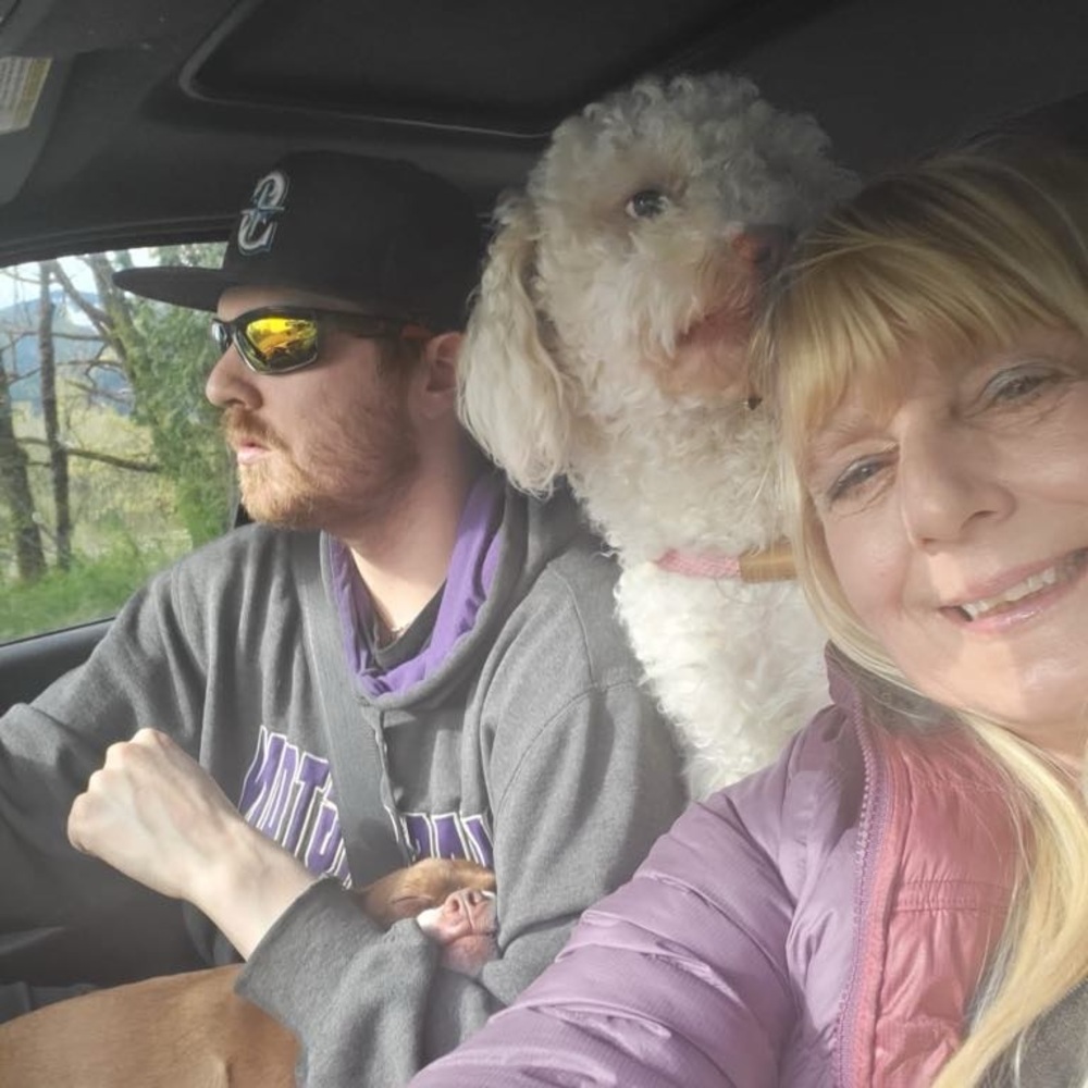 Meet your Posher, Brenda